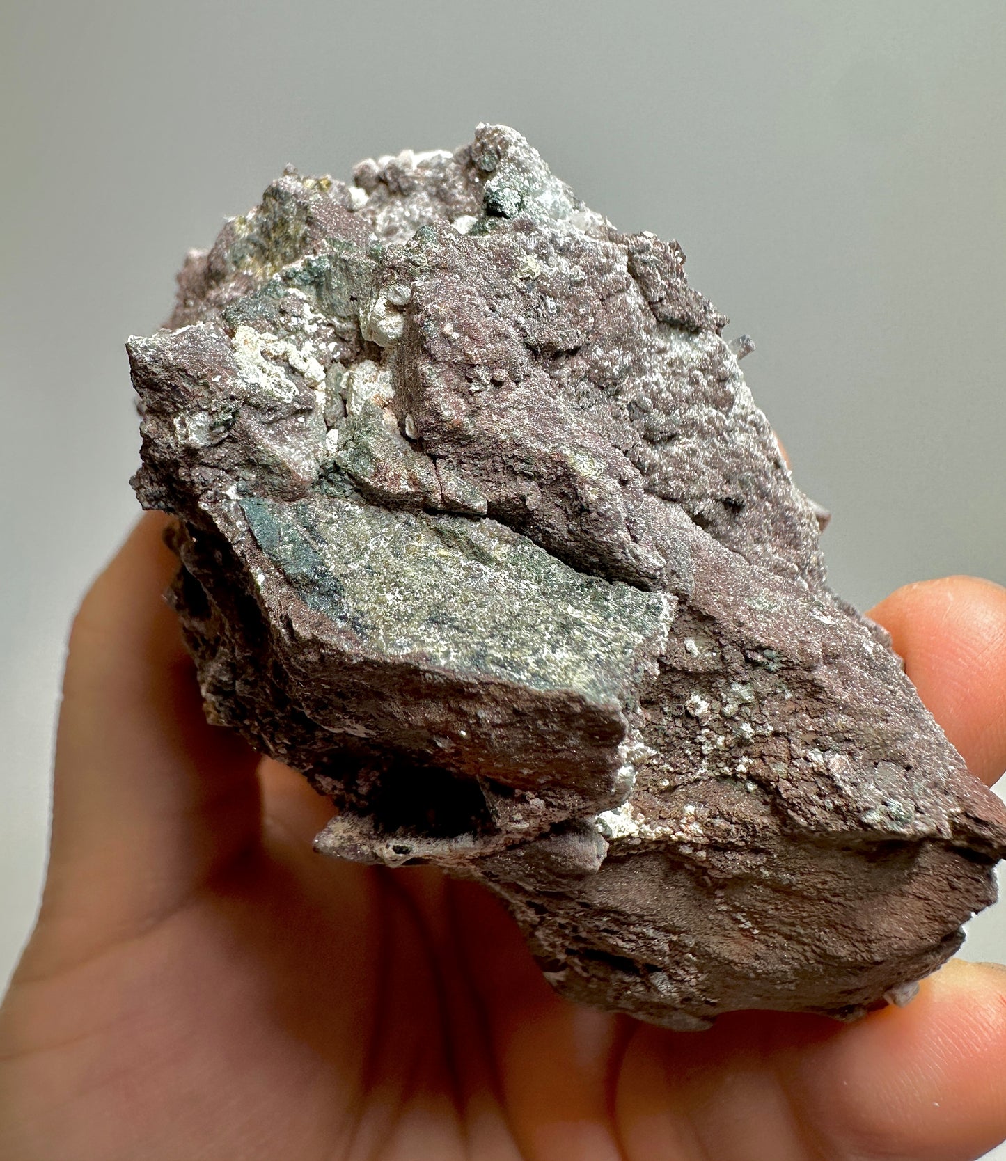 Rare Calcite Crystal Cluster from Inner Mongolia with Hematite, Specularite and Chlorite – Natural Chinese Mineral Specimen for Collectors