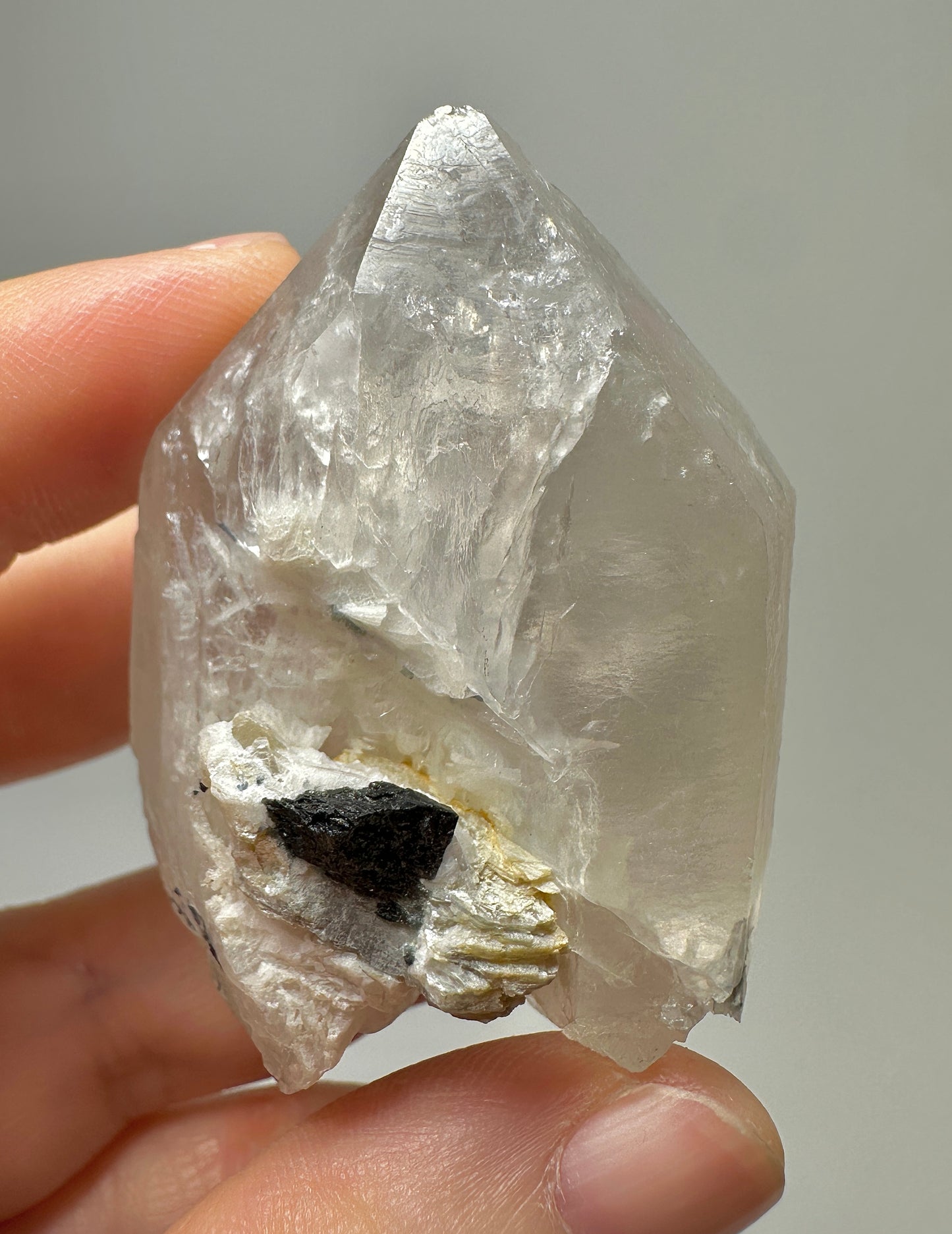 Rare Pakistan Quartz with Black Tourmaline, Feldspar, Mica and Blue Tourmaline Inclusions – Natural Mineral Specimen for Collectors