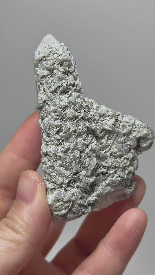 Inner Mongolia High-Temperature Crystal with Petal Calcite – Mineral Specimen, Natural Crystal Cluster for Collectors & Home Decor